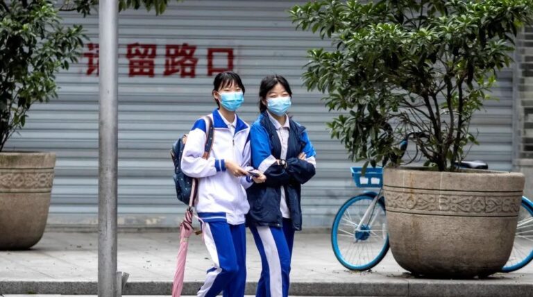 La ciudad china Harbin es cerrada por un nuevo brote de coronavirus