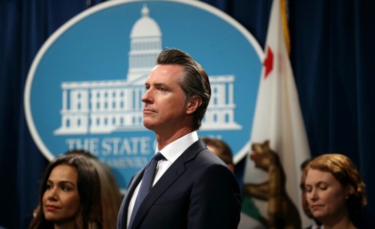 Gobernador de California prepara ayuda a indocumentados por Covid19