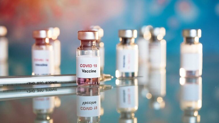 Alentadores resultados de posible vacuna contra el coronavirus de Johnson & Johnson