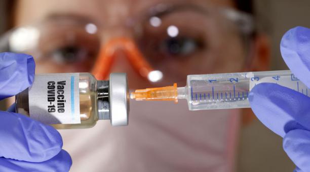 Prueban otra vacuna rusa contra el coronavirus