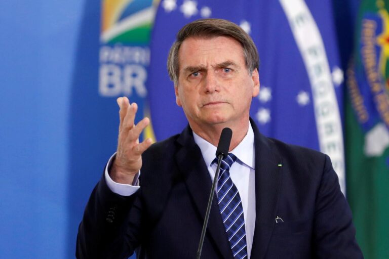 Reacción de Bolsonaro a las afirmaciones del candidato demócrata.