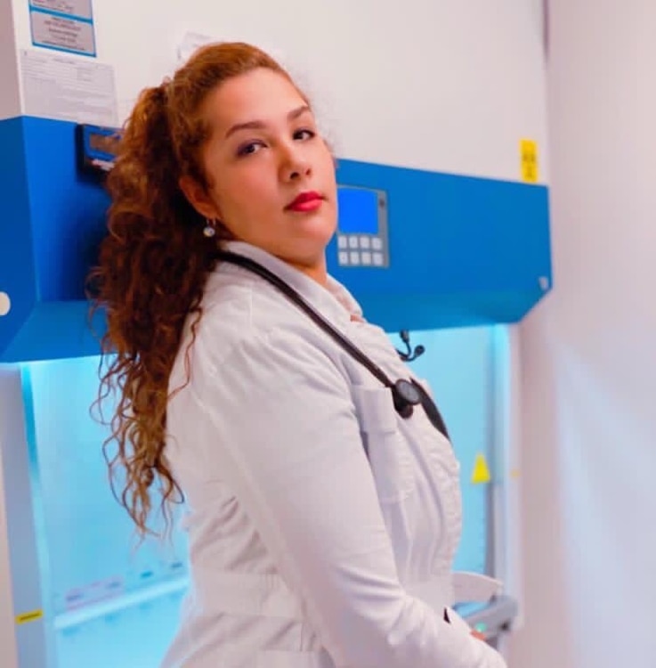 Doctora venezolana que colabora en vacuna de Pfizer contra COVID-19