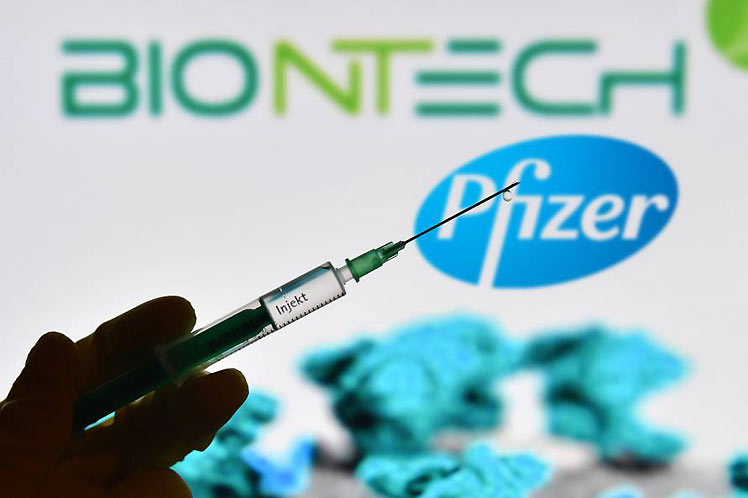 Pfizer y BioNTech proveerá 100 millones de vacunas más para EEUU