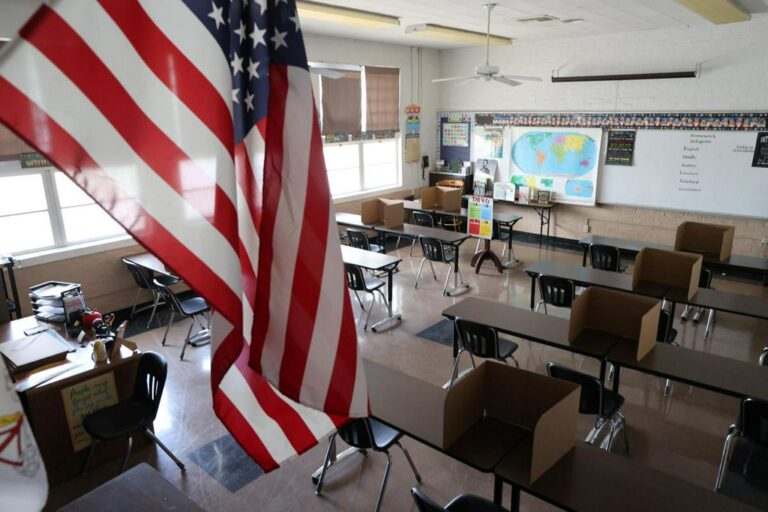 California lanza mapa interactivo del estatus de reapertura de escuelas