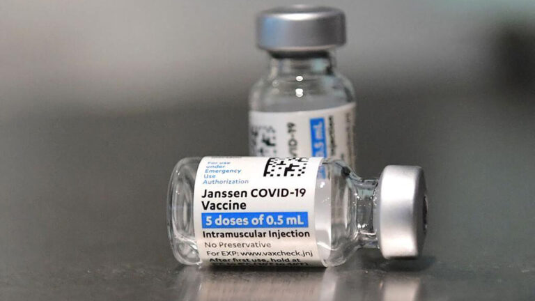 Vacuna Johnson & Johnson protegería contra la variante delta