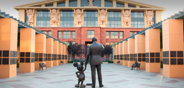 Walt Disney Company exigirá a  empleados en EEUU que estén vacunados
